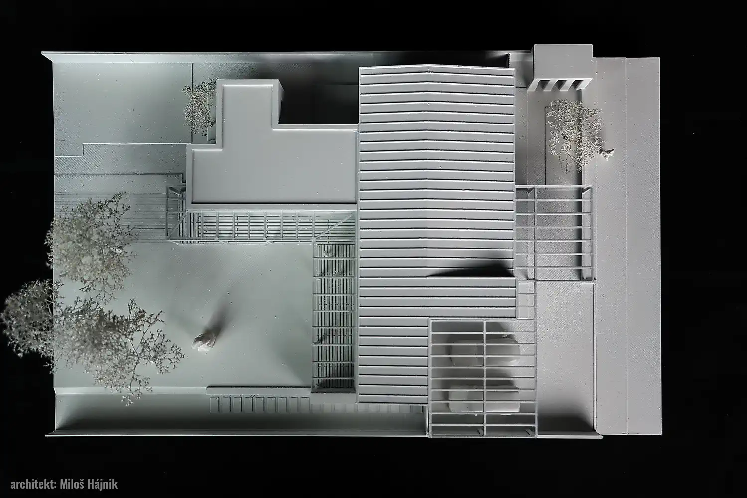 Architektonický model vytlačený 3D tlačou. Rodinný dom vo&nbsp;Vajkovciach. Rodinný dom vo&nbsp;Vajkovciach