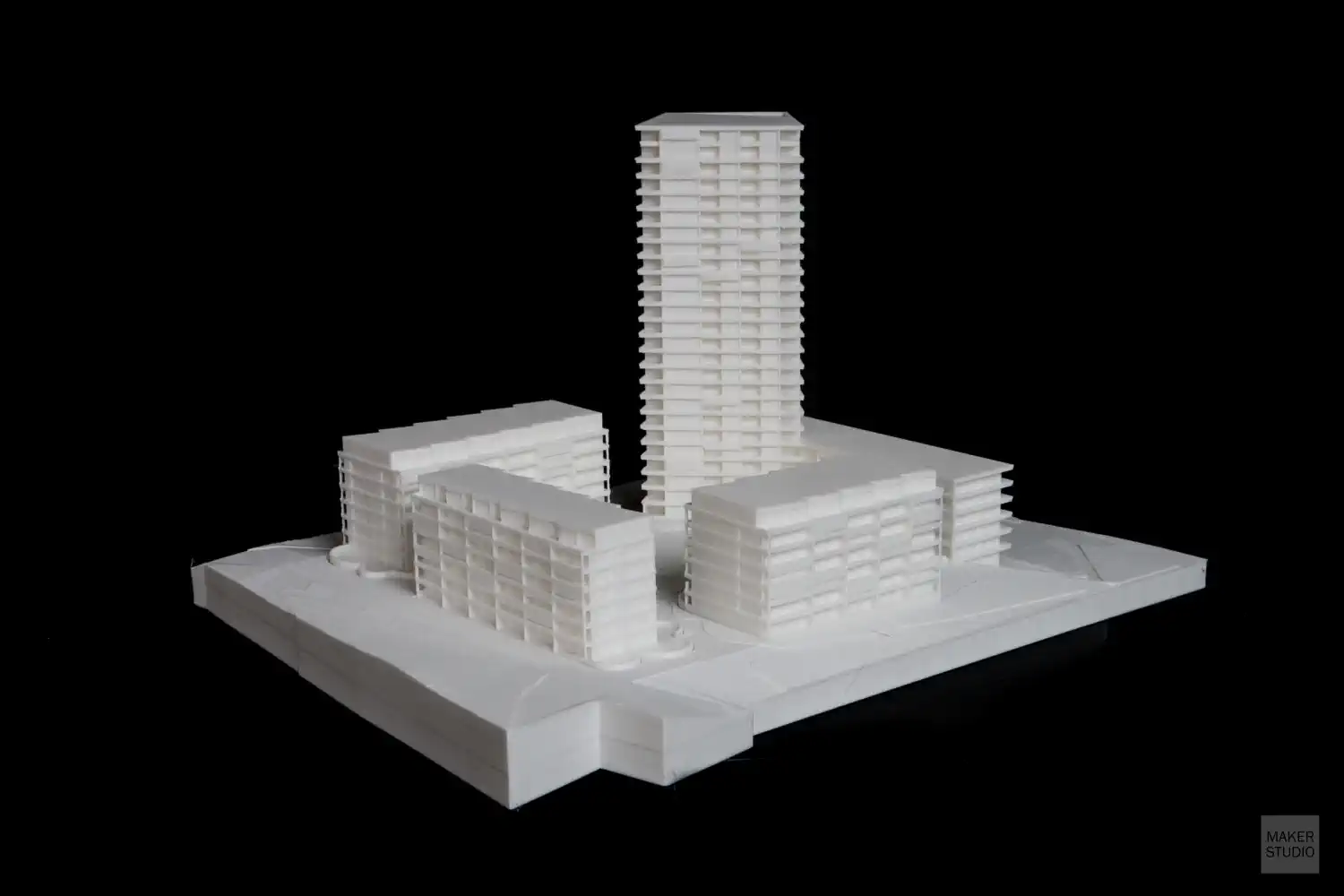 Architektonický model vytlačený 3D tlačou. Spartakovská Trnava - obytný súbor s výškovou dominantou. Spartakovská Trnava - obytný súbor s výškovou dominantou